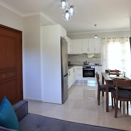 Frezia Apartment 1 Lefkada City Bagian luar foto