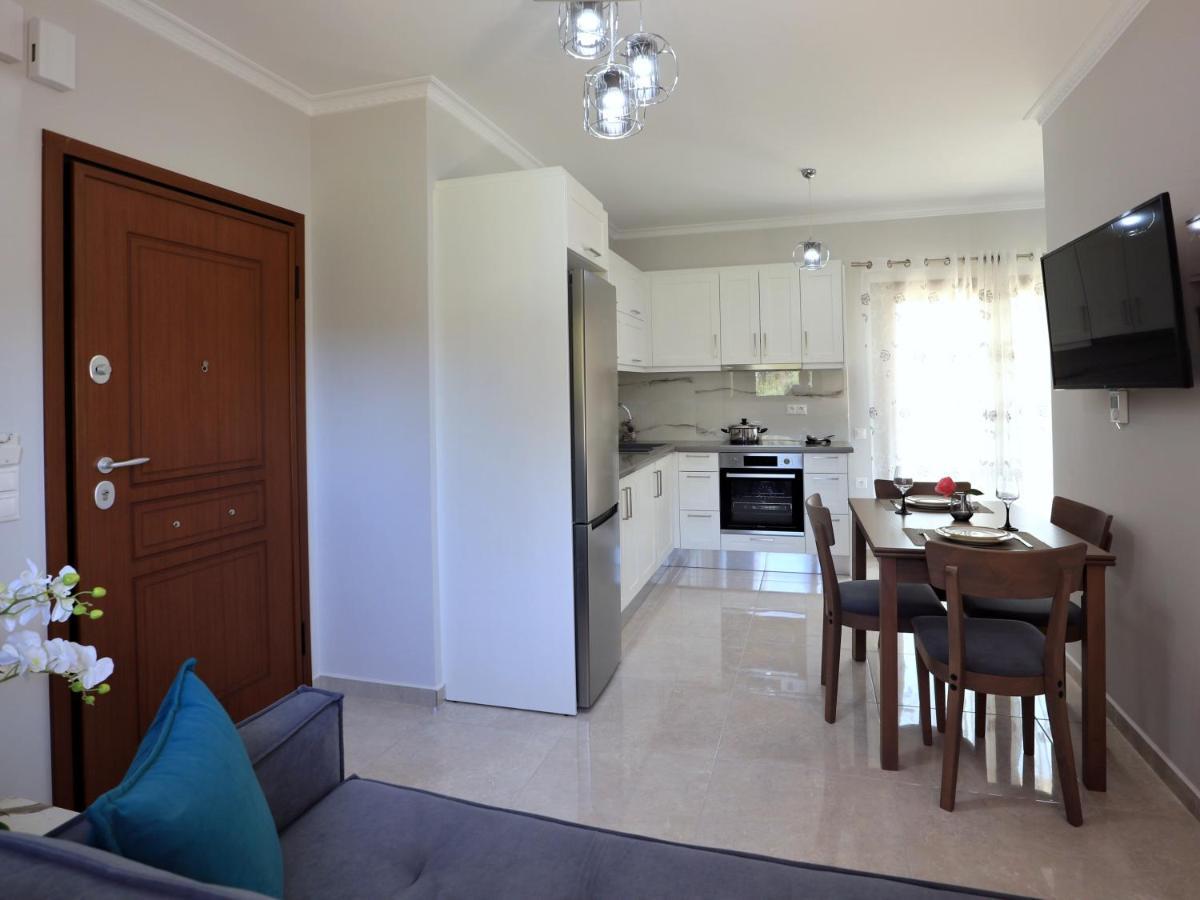 Frezia Apartment 1 Lefkada City Bagian luar foto
